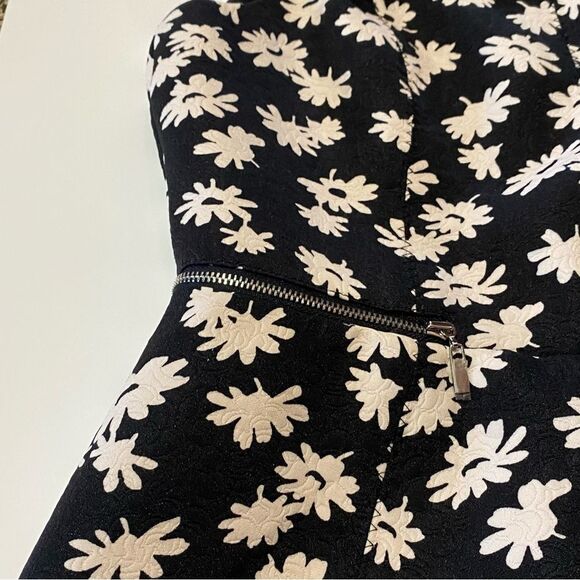 AnnTaylor Petite Black & White Floral Sheath Dress Women's Size 6P - Picture 6 of 16